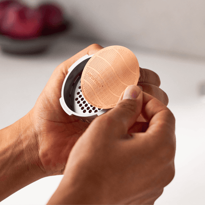 AeroPress Gold Tone Filter - Standard - Fine-Mesh Filter for Flexible Coffee Recipes